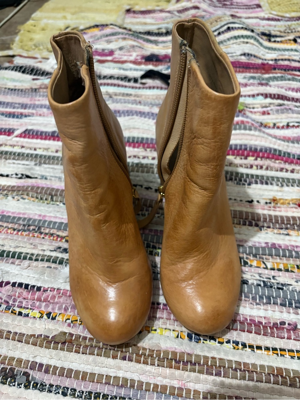 Chinese Laundry Cognac Tan Leather Ankle Booties with Side Zip